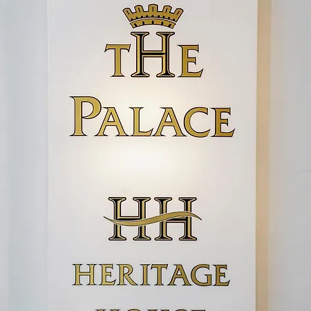 ホテル The Palace ロヴィニ