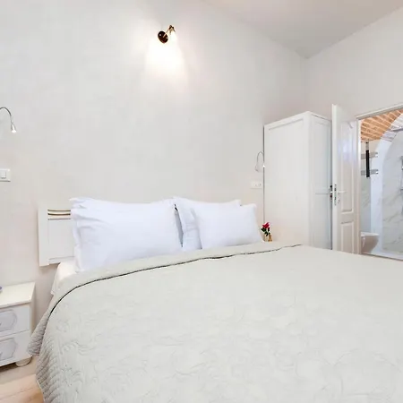 The Palace Hotell 4*